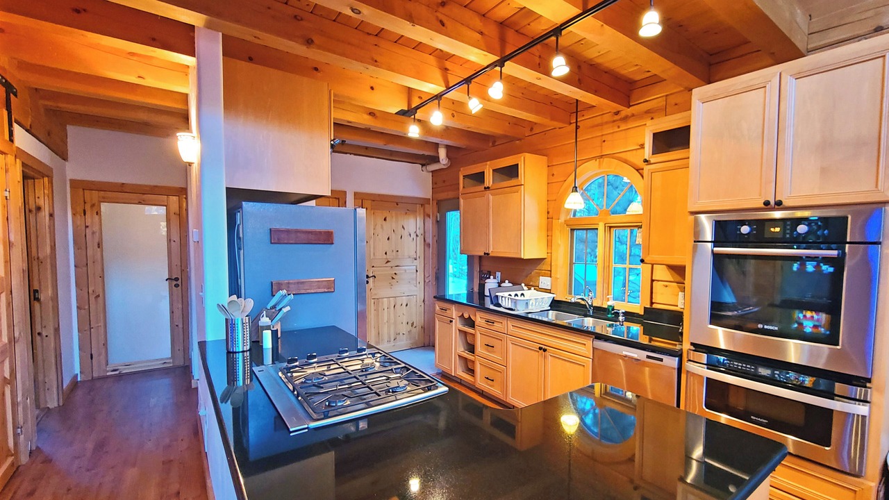 Photo of Kitchen in Rainbow Valley