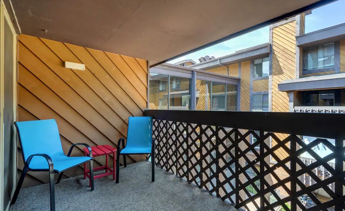 Photo of Patio Balcony in Skyway