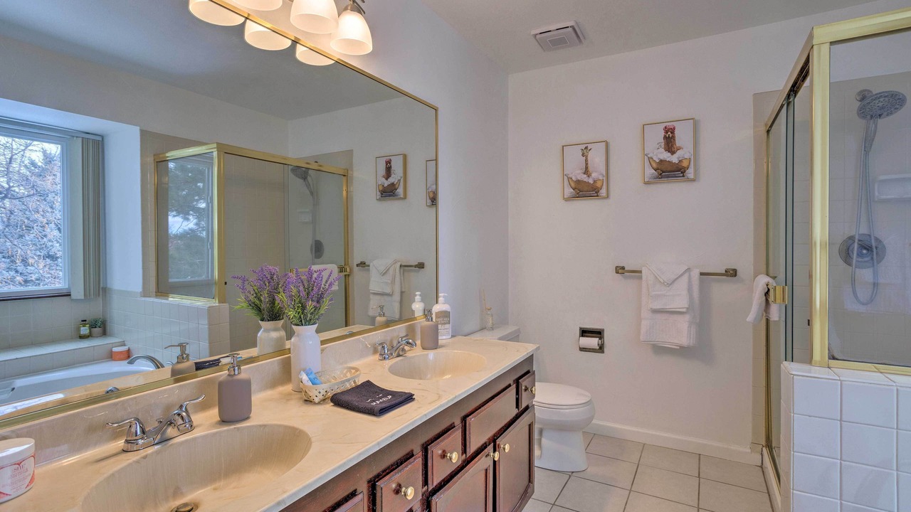 Photo of Bathroom in Aurora