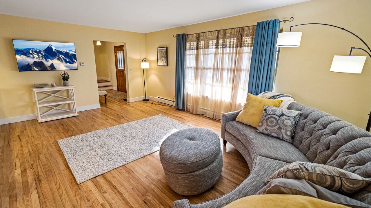 Photo of Livingroom in Littleton