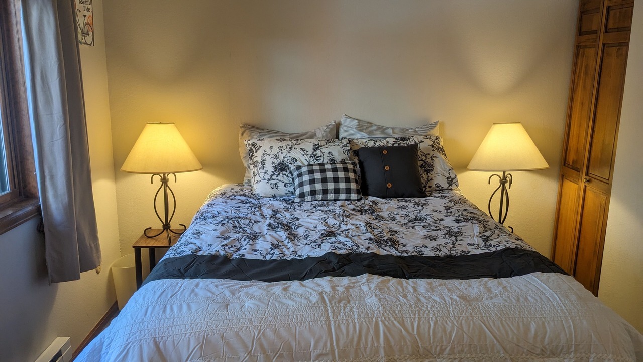 Photo of Bedroom in Old Town