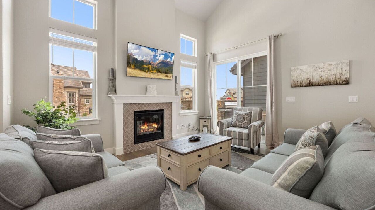 Photo of Livingroom in Loveland