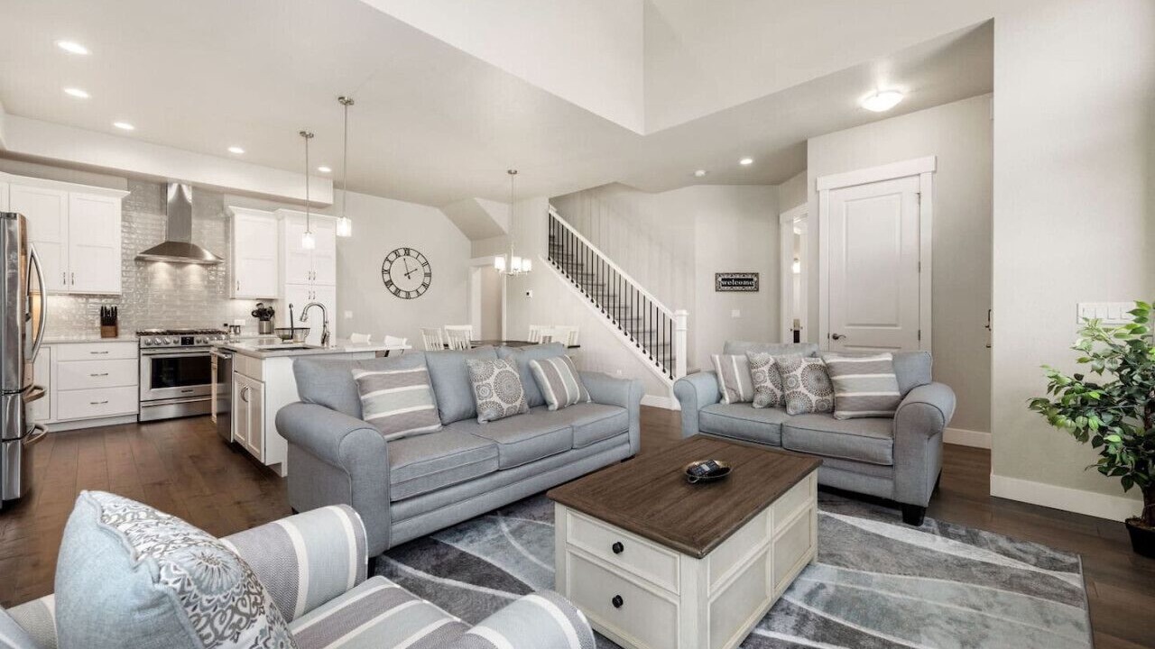 Photo of Livingroom in Loveland