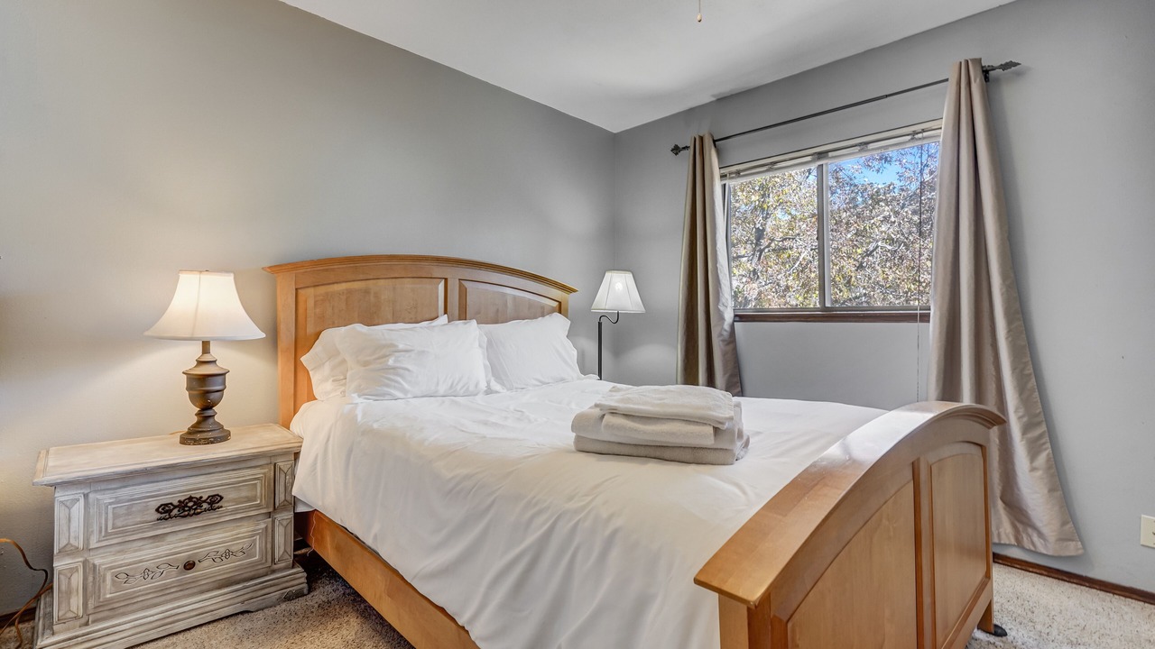 Photo of Bedroom in Northwest Colorado Springs