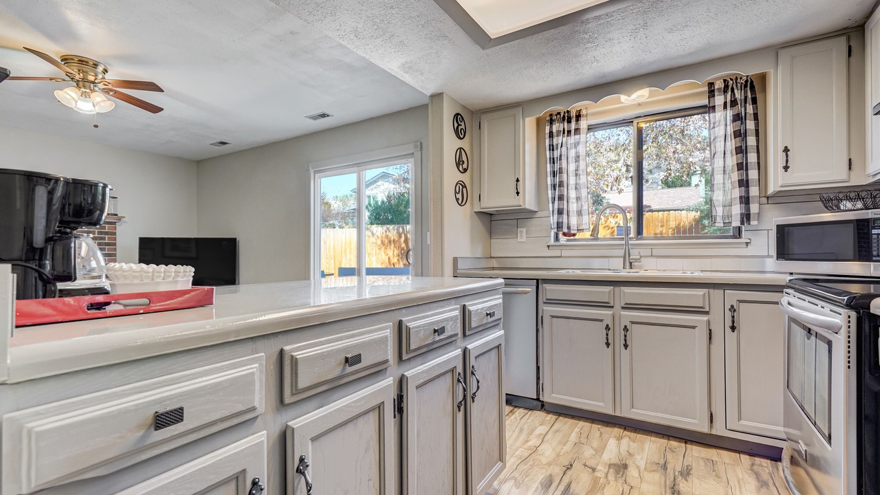 Photo of Kitchen in Northwest Colorado Springs