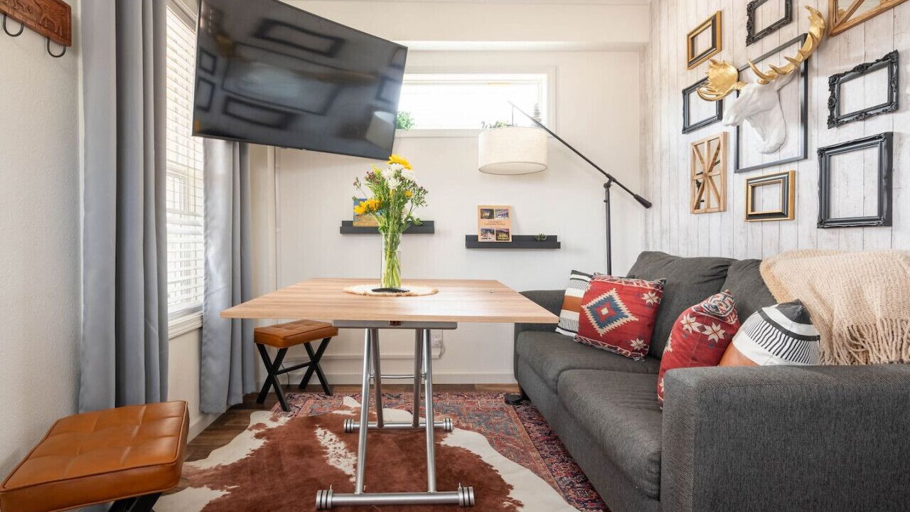 Photo of Livingroom in Woodland Park
