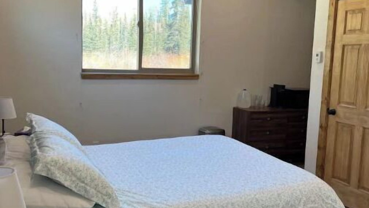 Photo of Bedroom in Columbine Lake