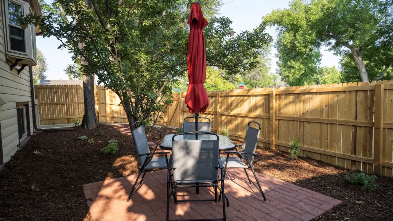 Photo of Outdoor in North Aurora