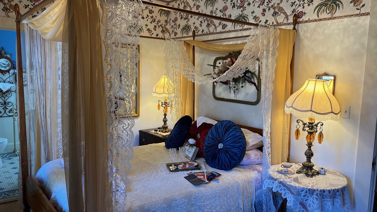 Photo of Bedroom in Pueblo