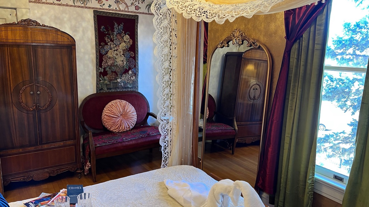 Photo of Bedroom in Pueblo