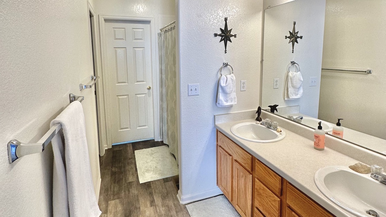 Photo of Bathroom in Jefferson Gardens