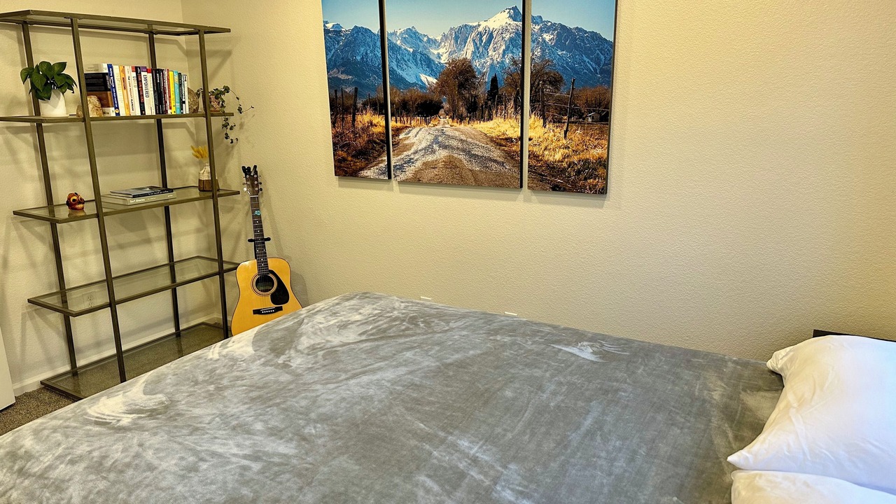 Photo of Bedroom in Jefferson Gardens