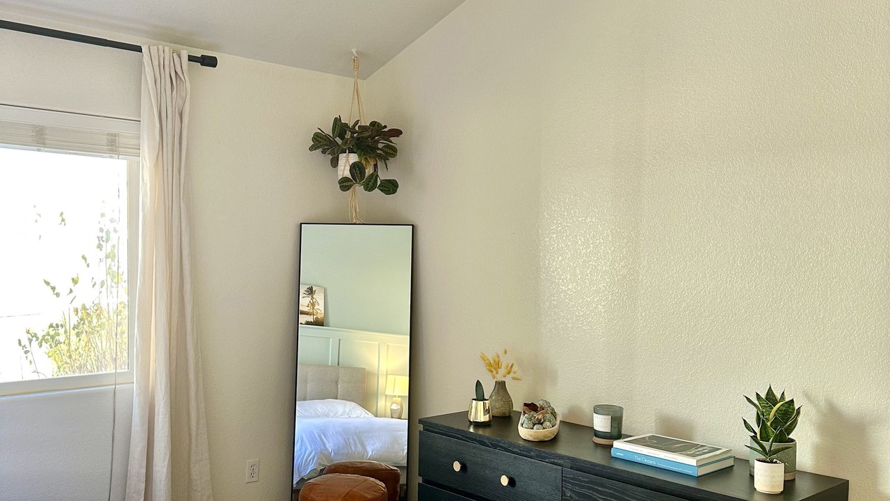 Photo of Bedroom in Jefferson Gardens