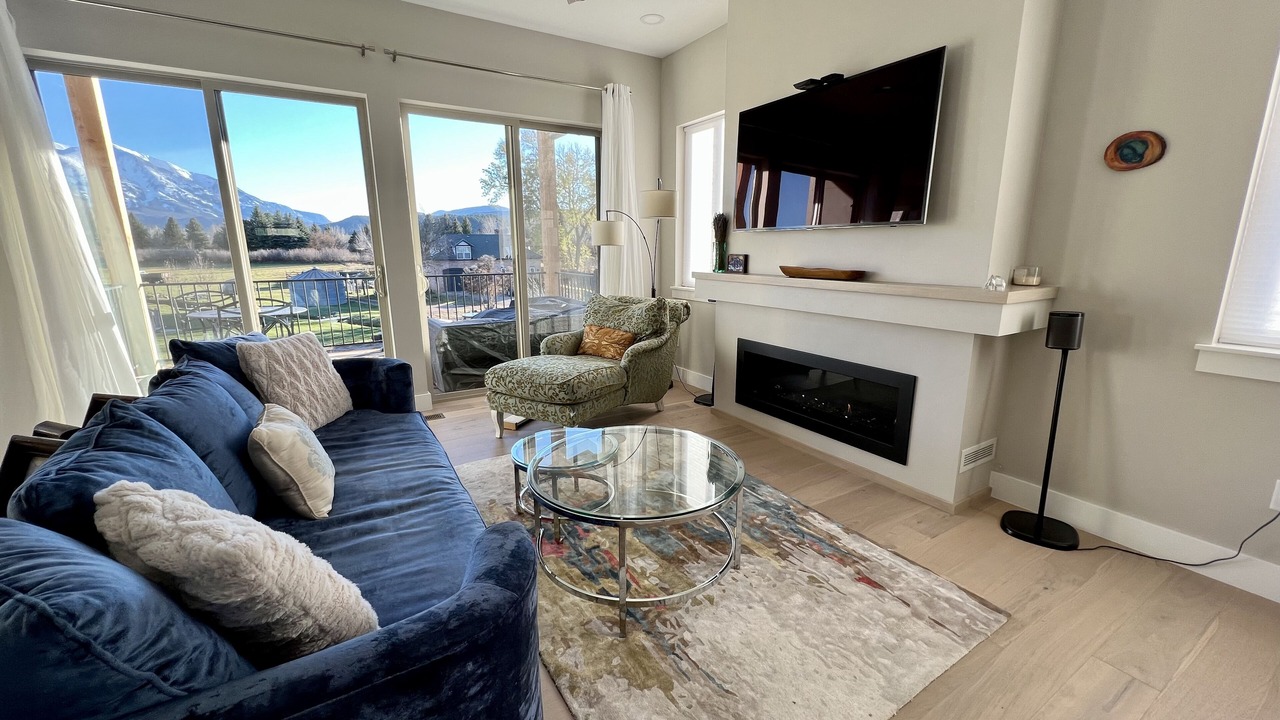 Photo of Livingroom in Carbondale