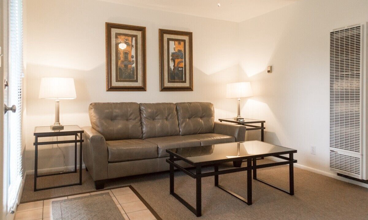 Photo of Livingroom in Baseline Sub