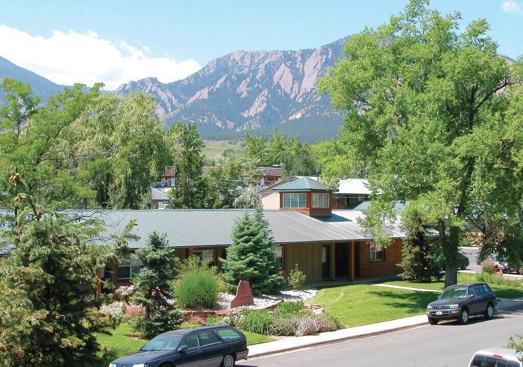 Photo of Outdoor in Baseline Sub