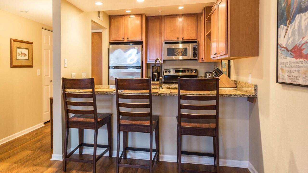 Photo of Kitchen in Glenwood Grove - North Iris