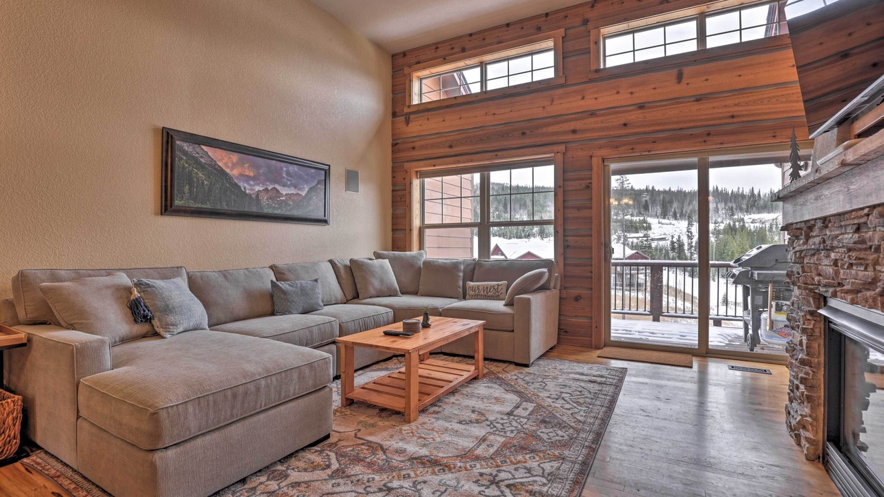 Photo of Livingroom in Rendezvous