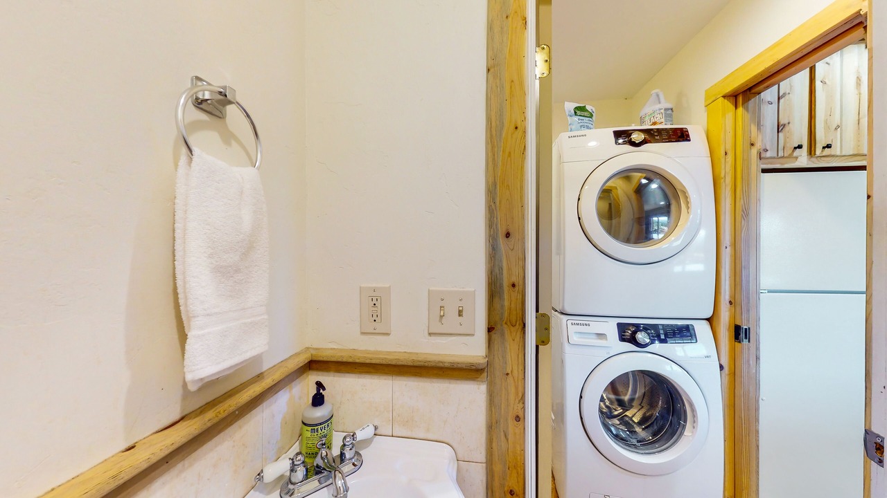 Photo of Bathroom in Alpine Village