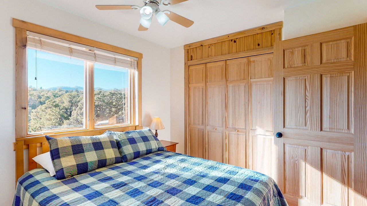 Photo of Bedroom in Alpine Village