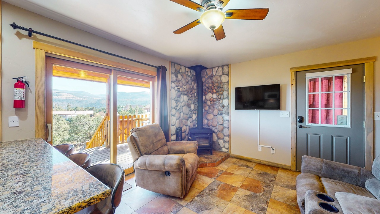 Photo of Livingroom in Alpine Village