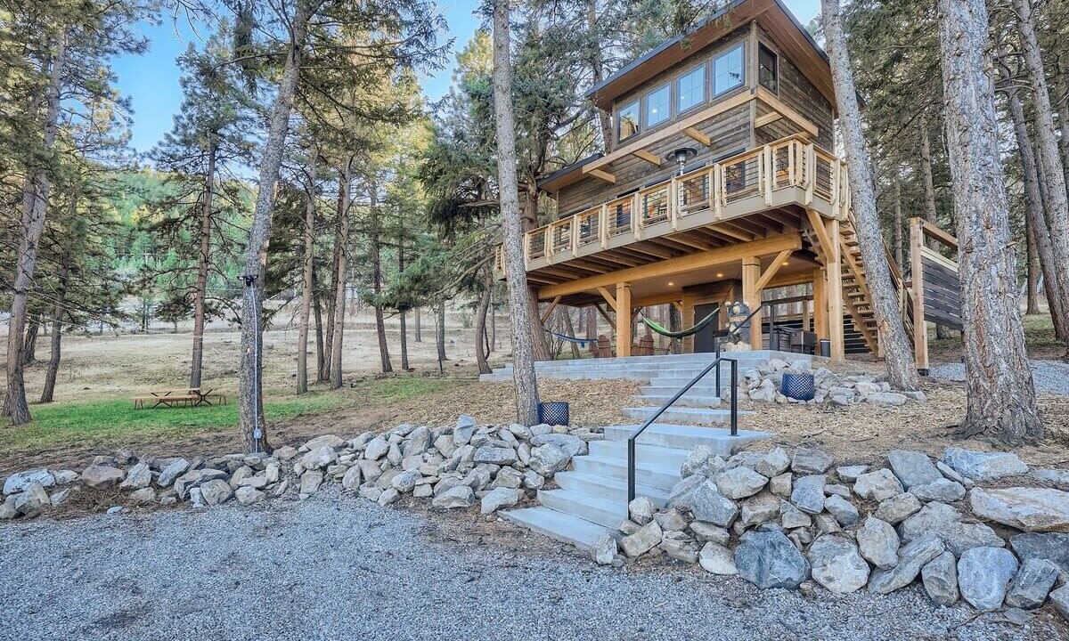 Photo of Outdoor in Indian Hills