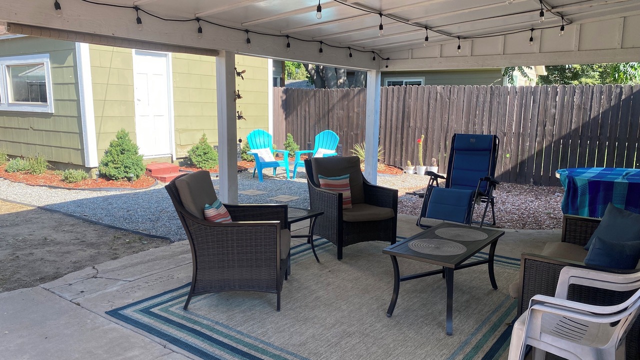 Photo of Patio Balcony in Englewood