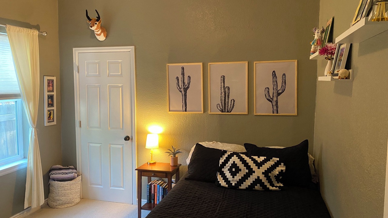 Photo of Bedroom in Englewood