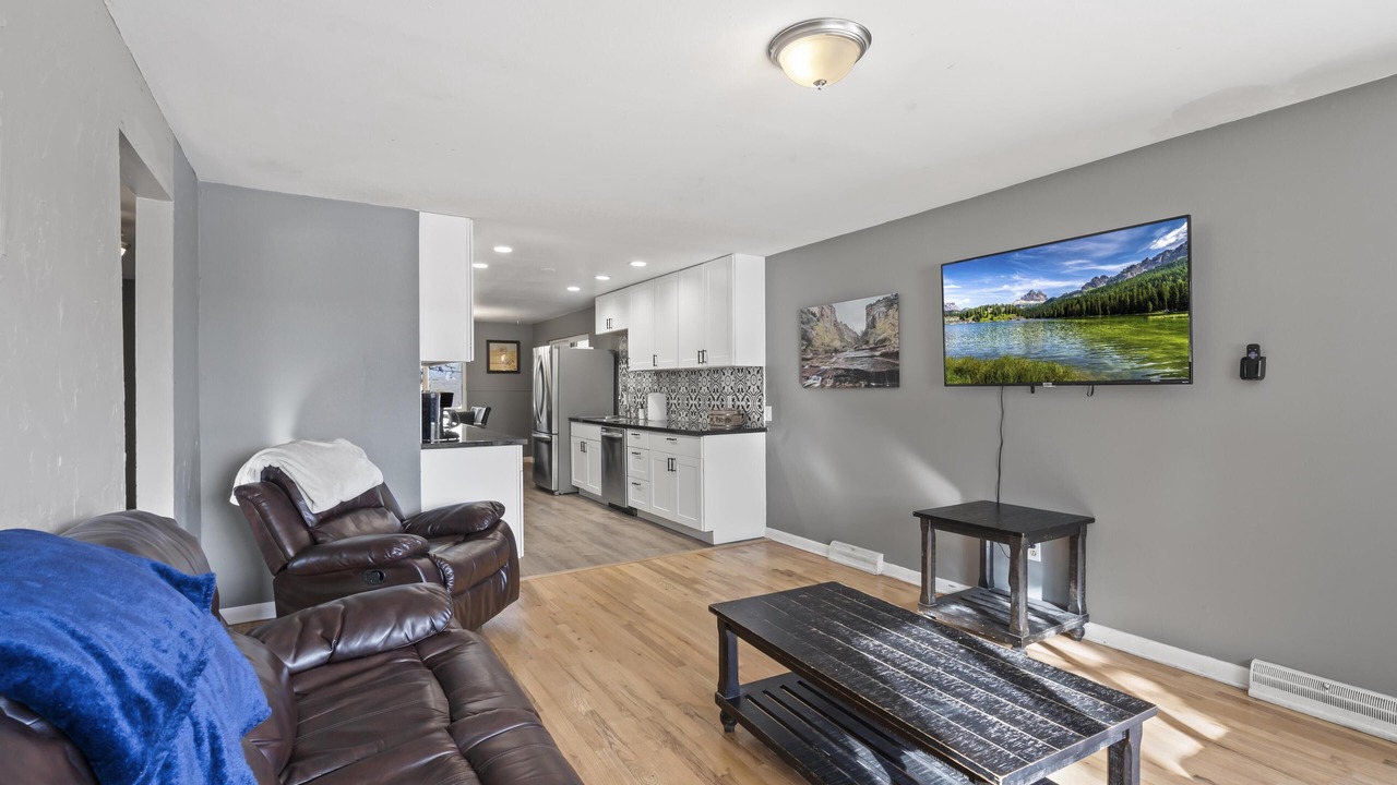 Photo of Livingroom in Bel Aire