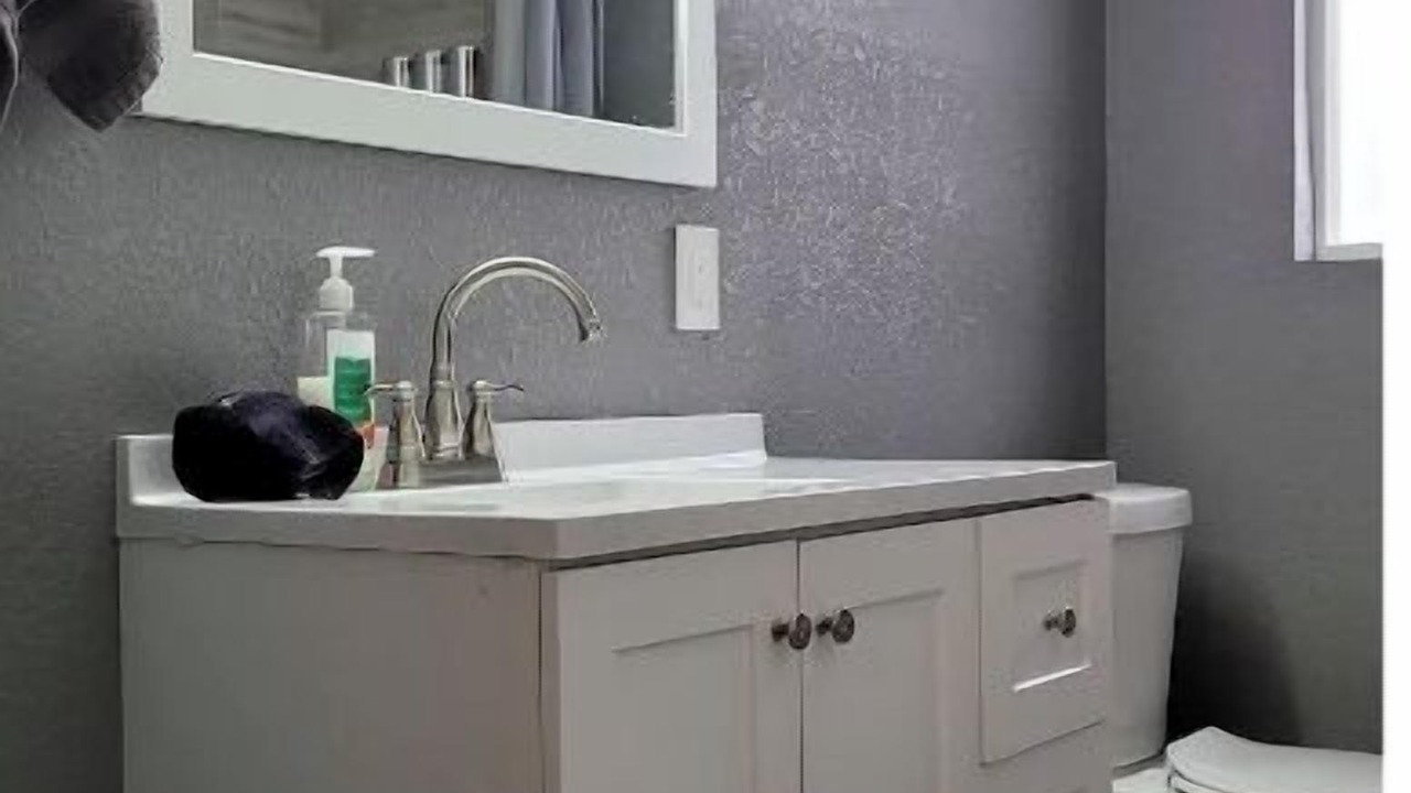Photo of Bathroom in Bel Aire