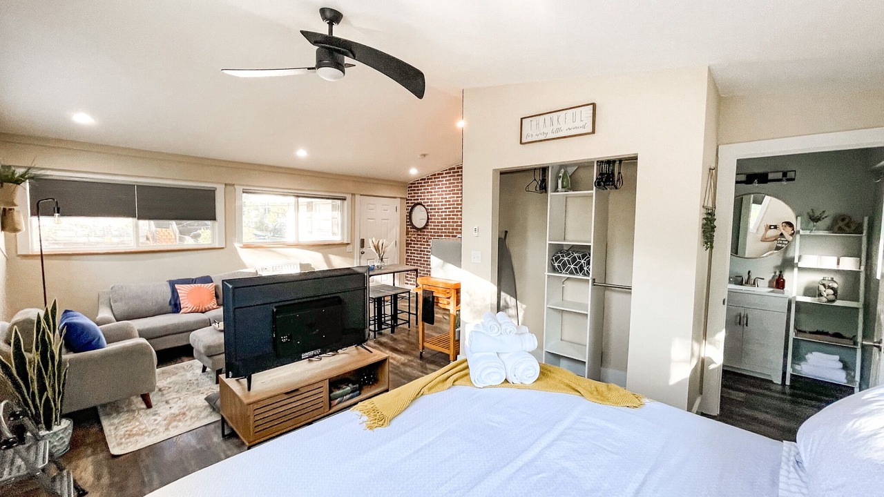 Photo of Bedroom in Colorado Springs