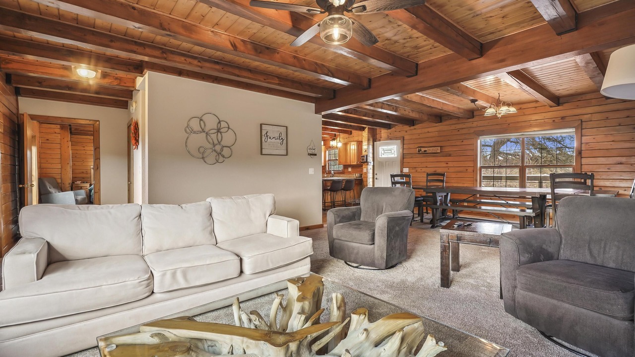 Photo of Livingroom in Florissant