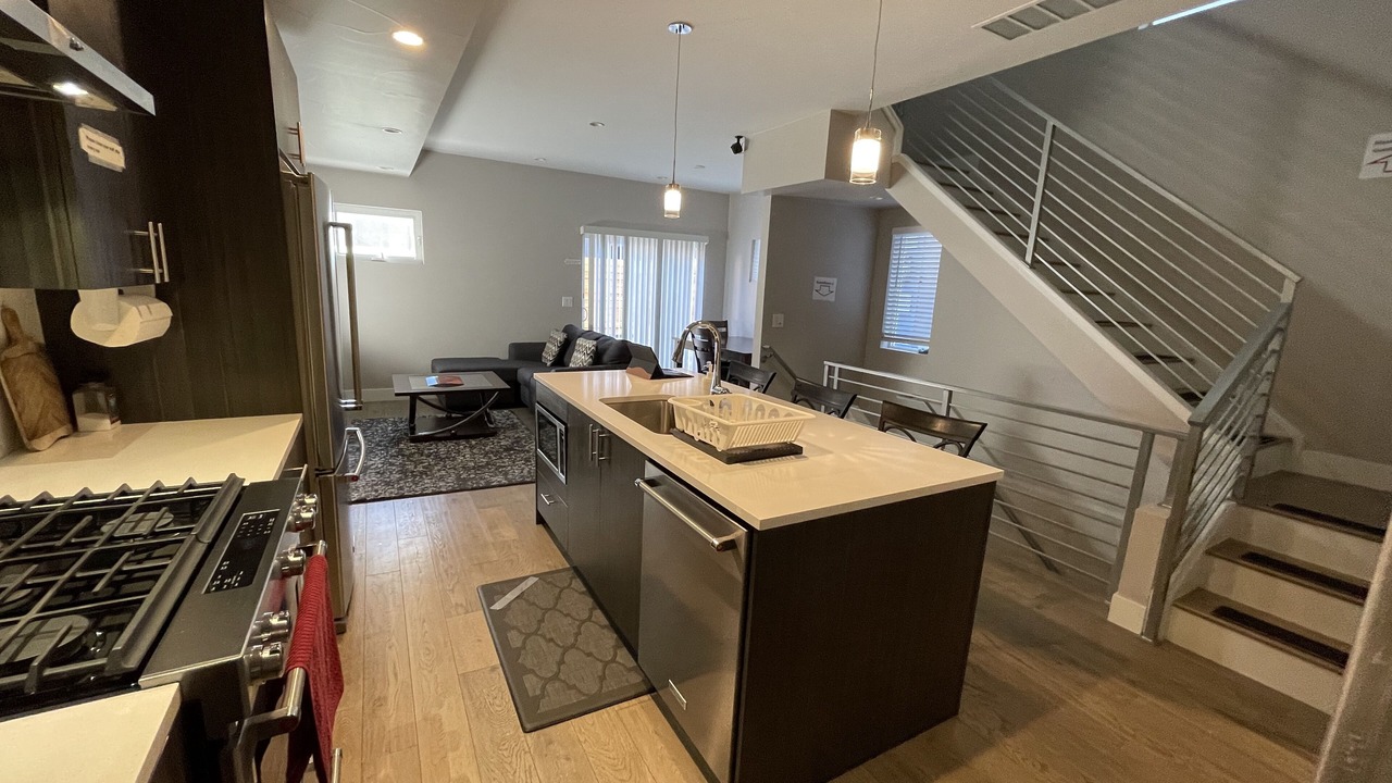 Photo of Bedroom in Jefferson Park
