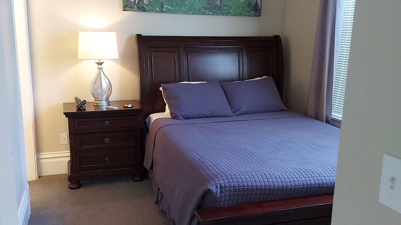 Photo of Bedroom in Downtown