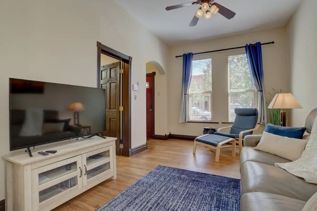 Photo of Bedroom in Cole