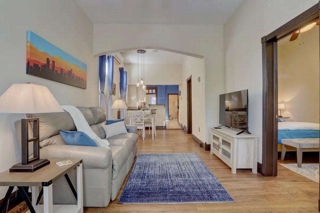 Photo of Bedroom in Cole