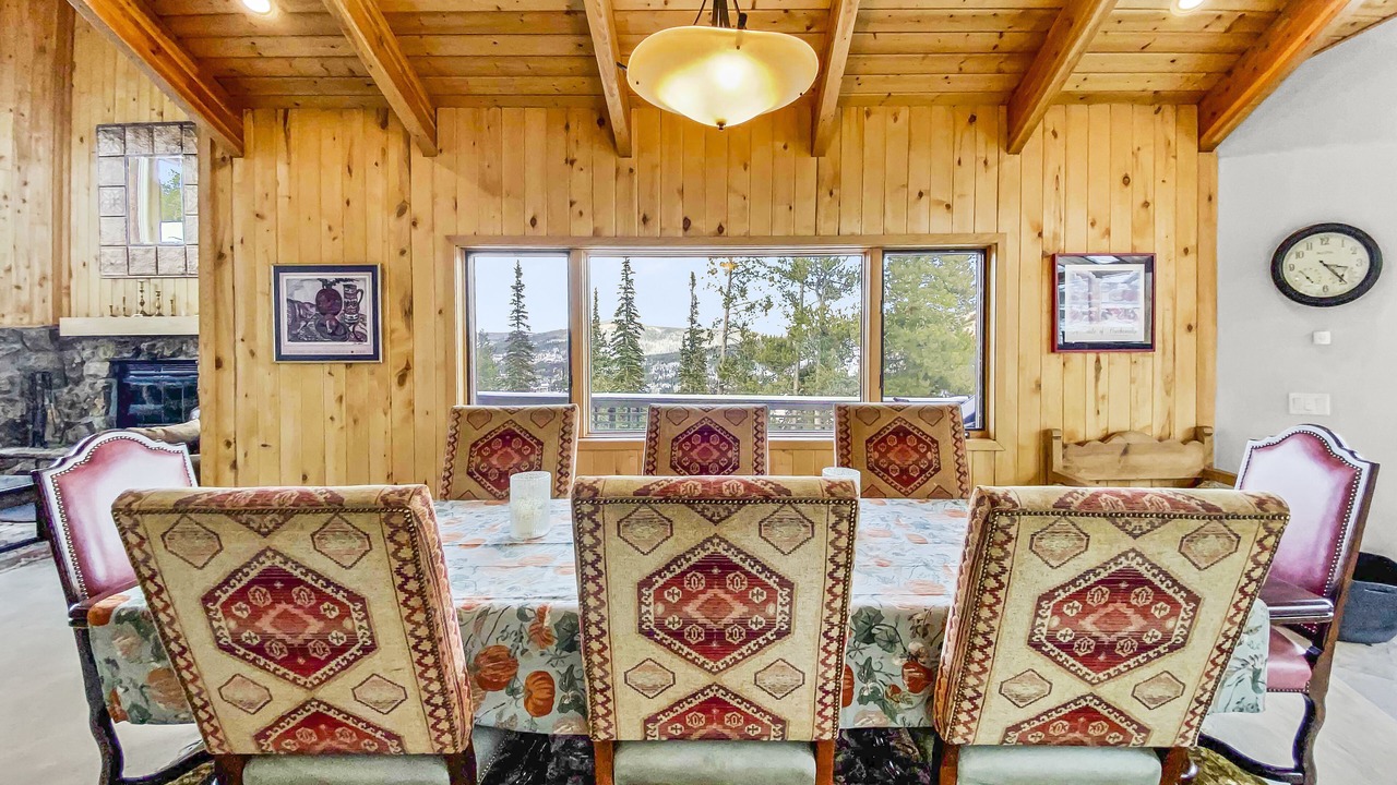 Photo of Bedroom in Warrior's Mark West