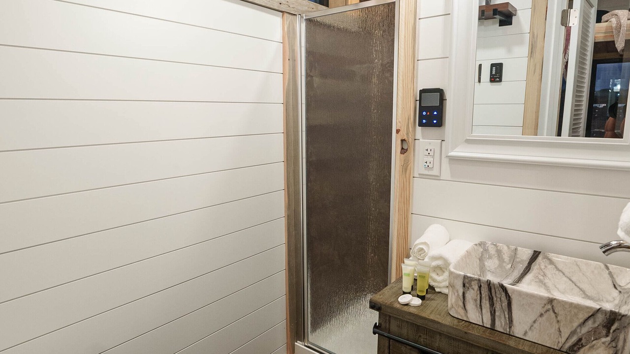 Photo of Bathroom in Fountain