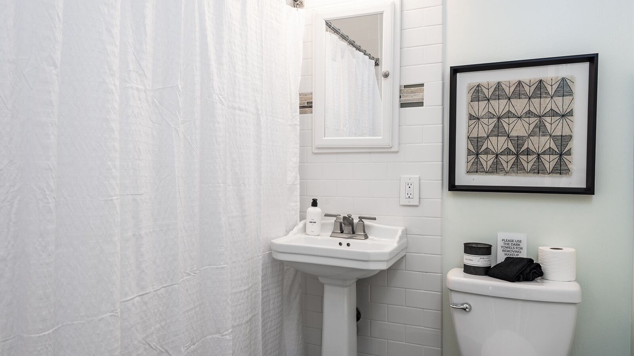 Photo of Bathroom in Alta Vista Area