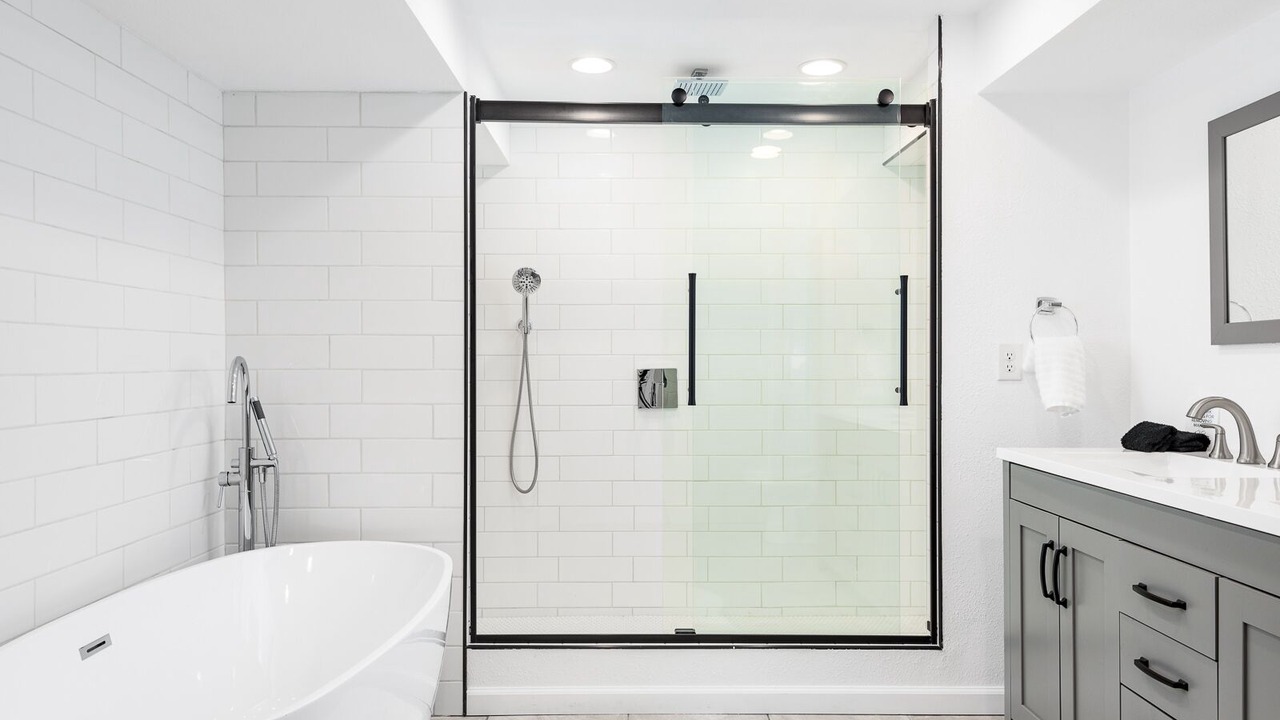 Photo of Bathroom in Alta Vista Area