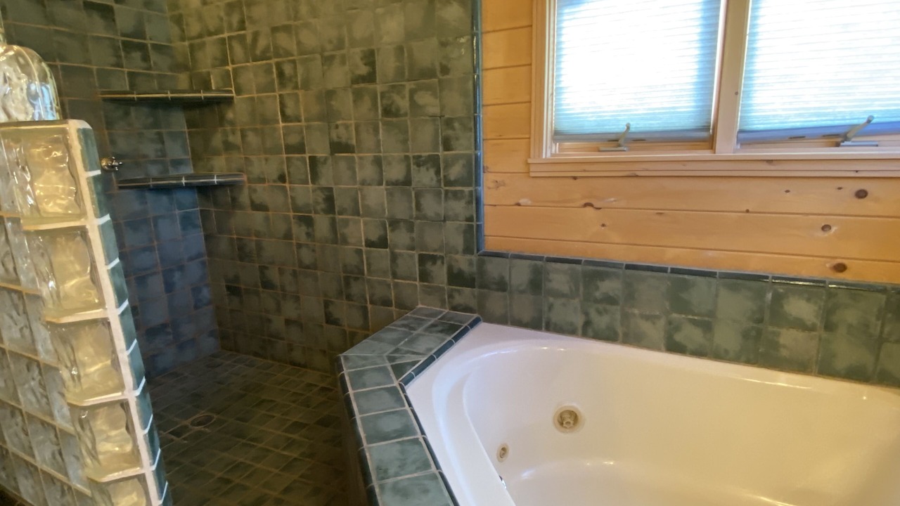 Photo of Bathroom in South Fork