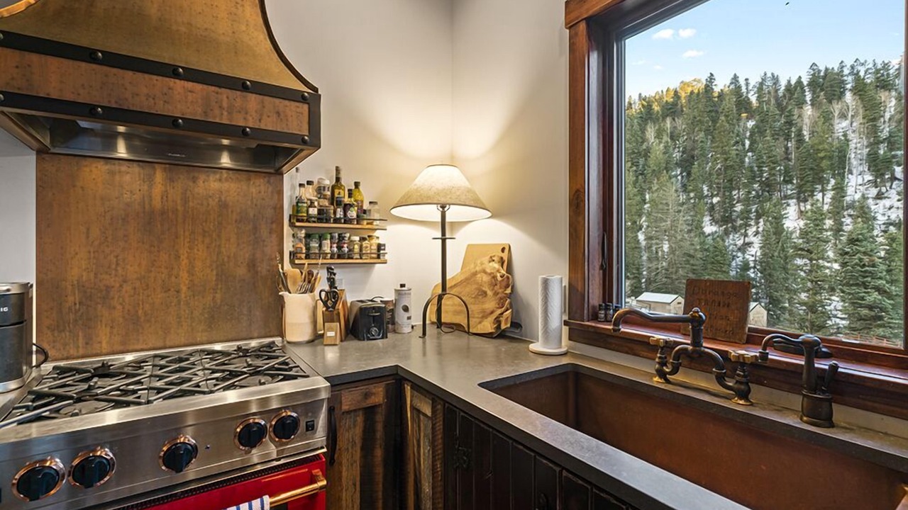 Photo of Kitchen in Durango - Purgatory