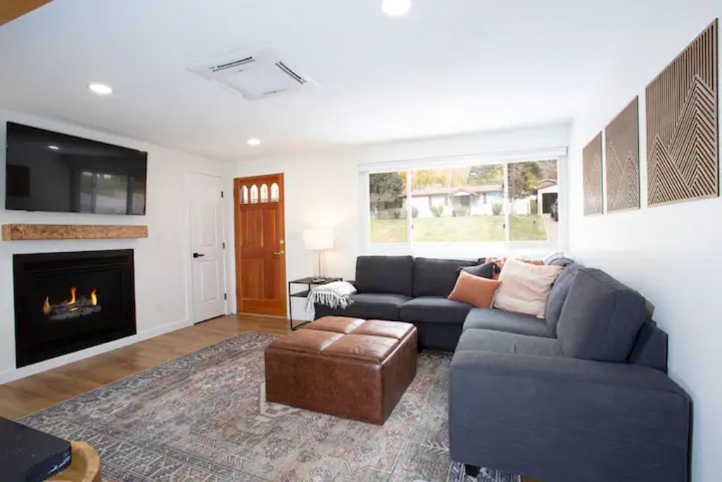 Photo of Livingroom in Glenwood Springs