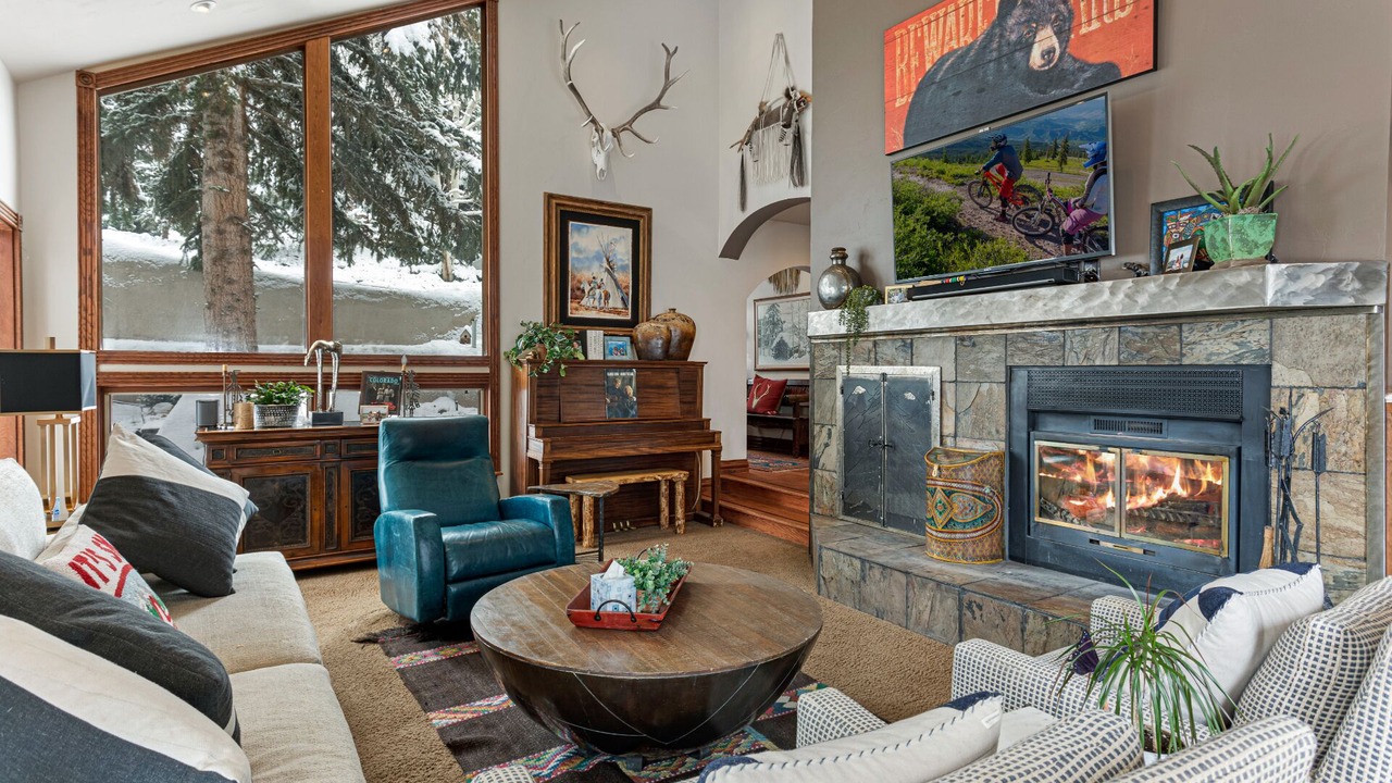 Photo of Bedroom in Highland Meadows