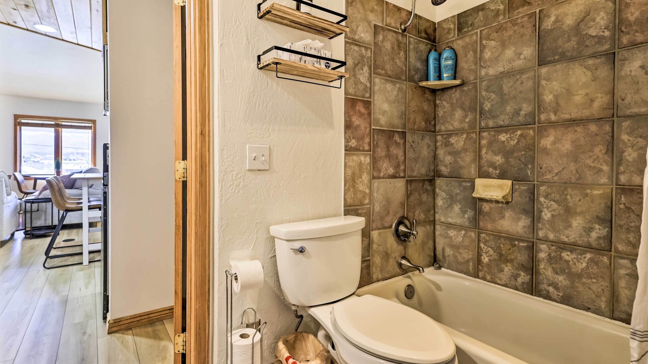 Photo of Bathroom in Fraser