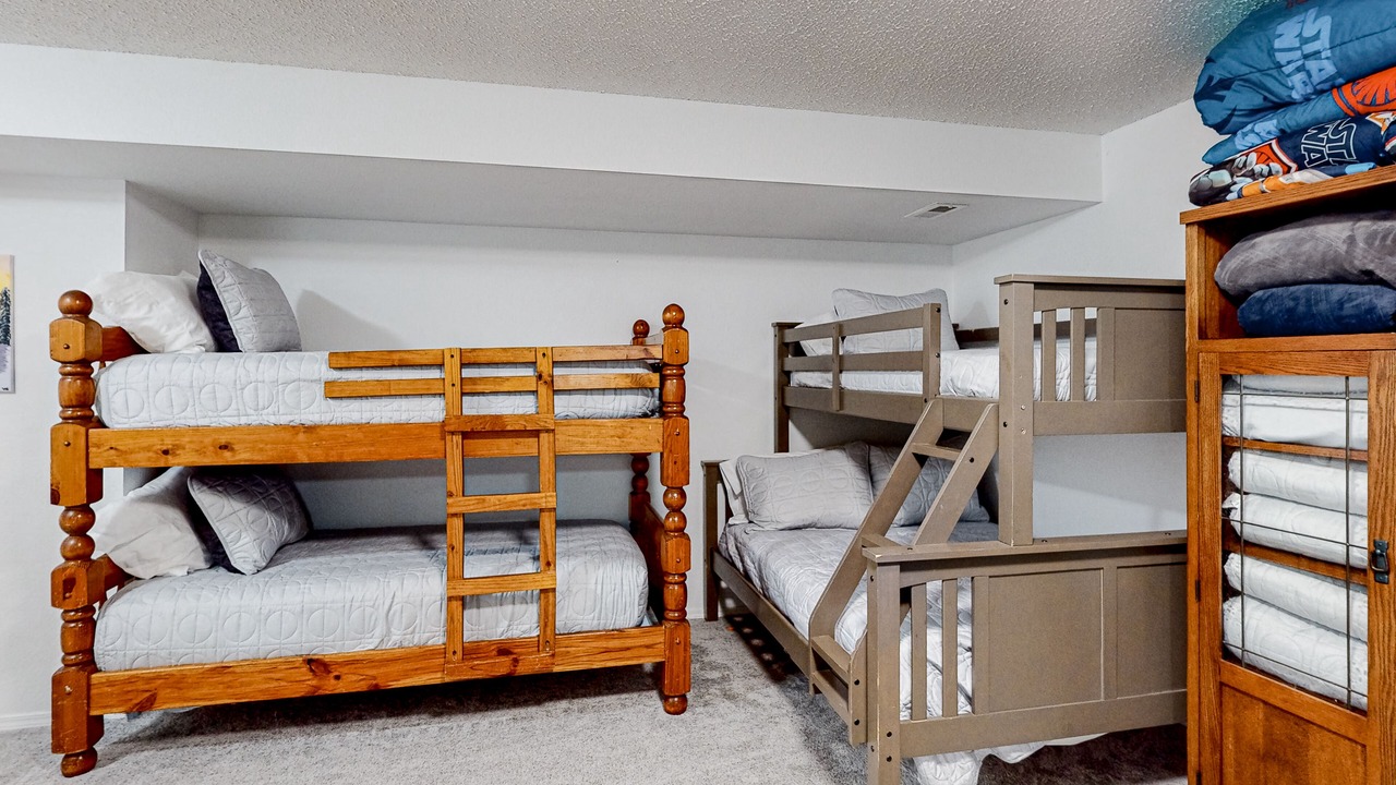 Photo of Bedroom in Cimarron Hills