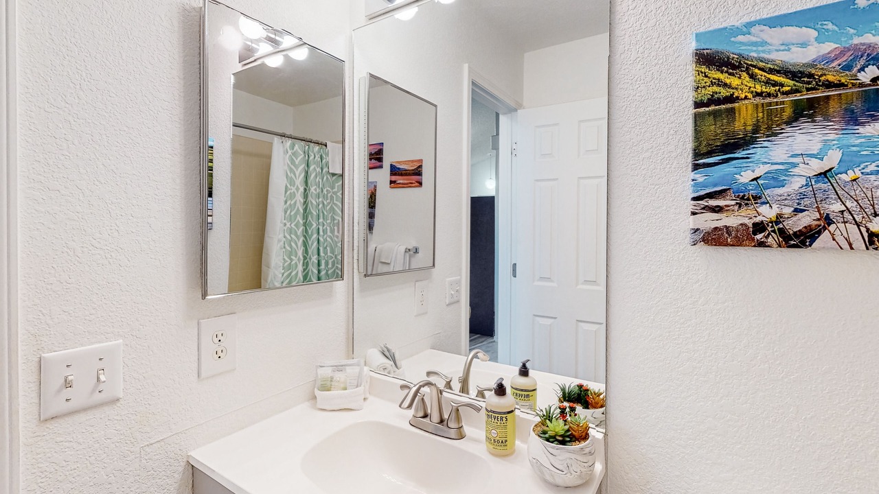 Photo of Bathroom in Cimarron Hills