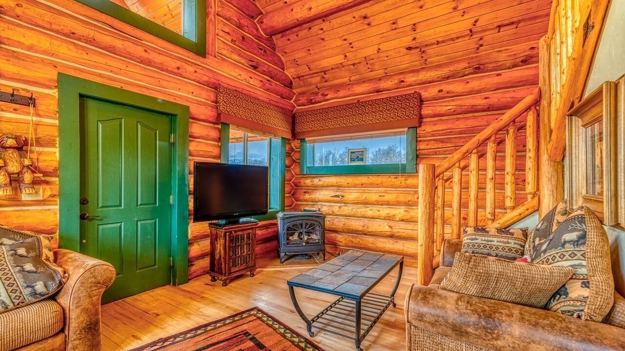 Photo of Livingroom in Michigan Hill