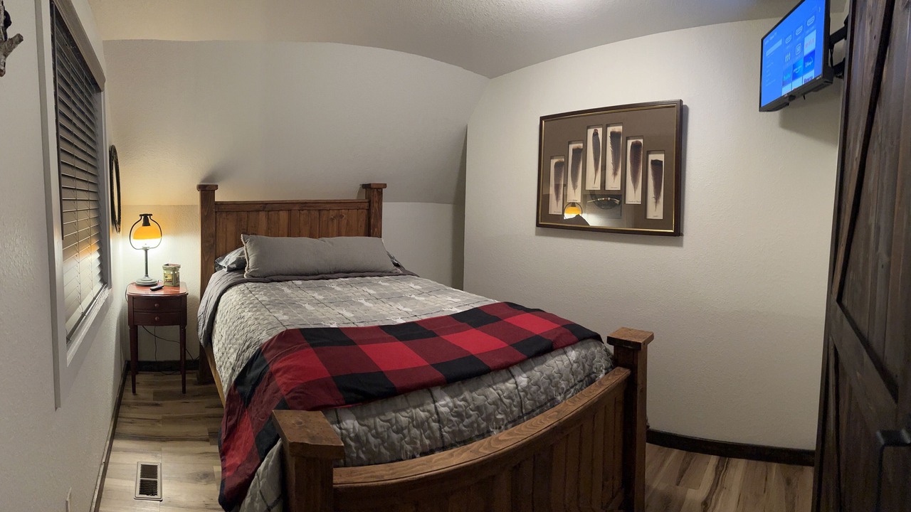 Photo of Bedroom in Divide