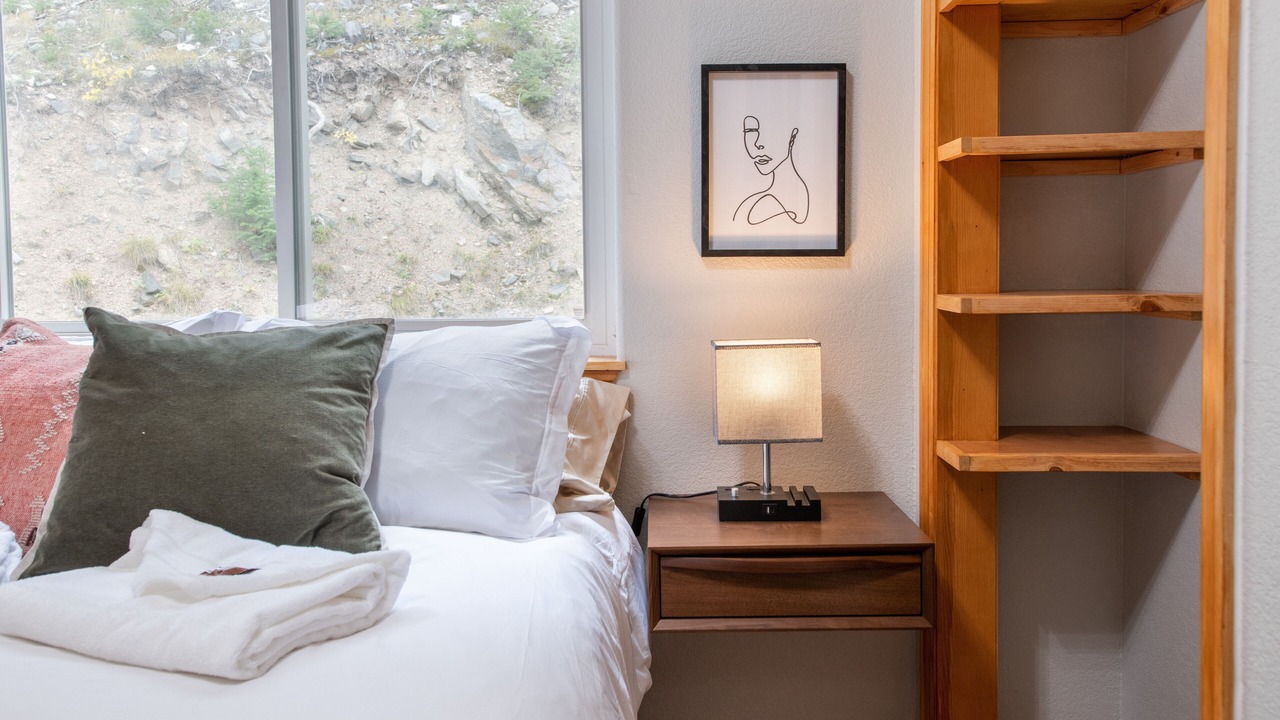 Photo of Bedroom in Conifer Mountain and Meadows